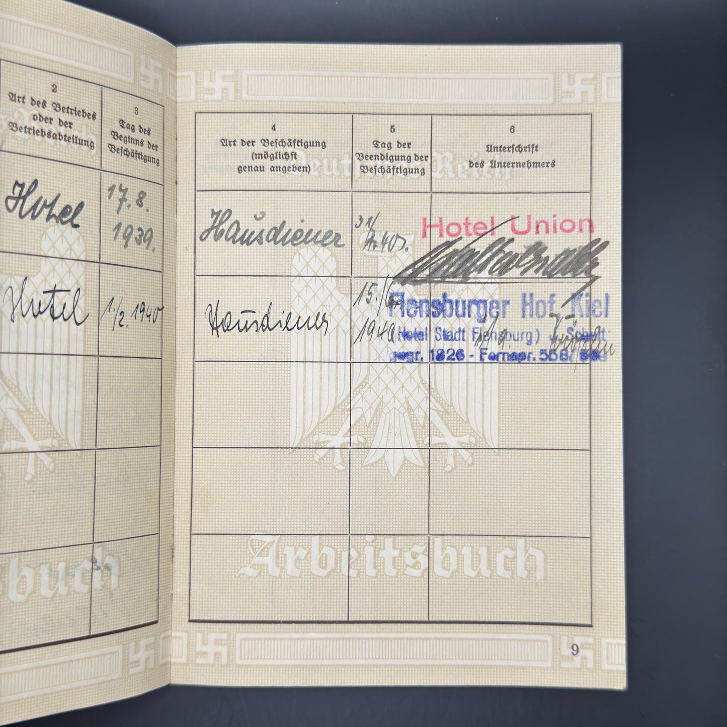 WW2 original artifact – Arbeitsbuch Domestic servant – interior page