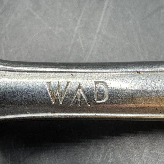 WW2 original artifact – Original British WW2 Army-Issued Carving Fork – Marked W^D – interior detail