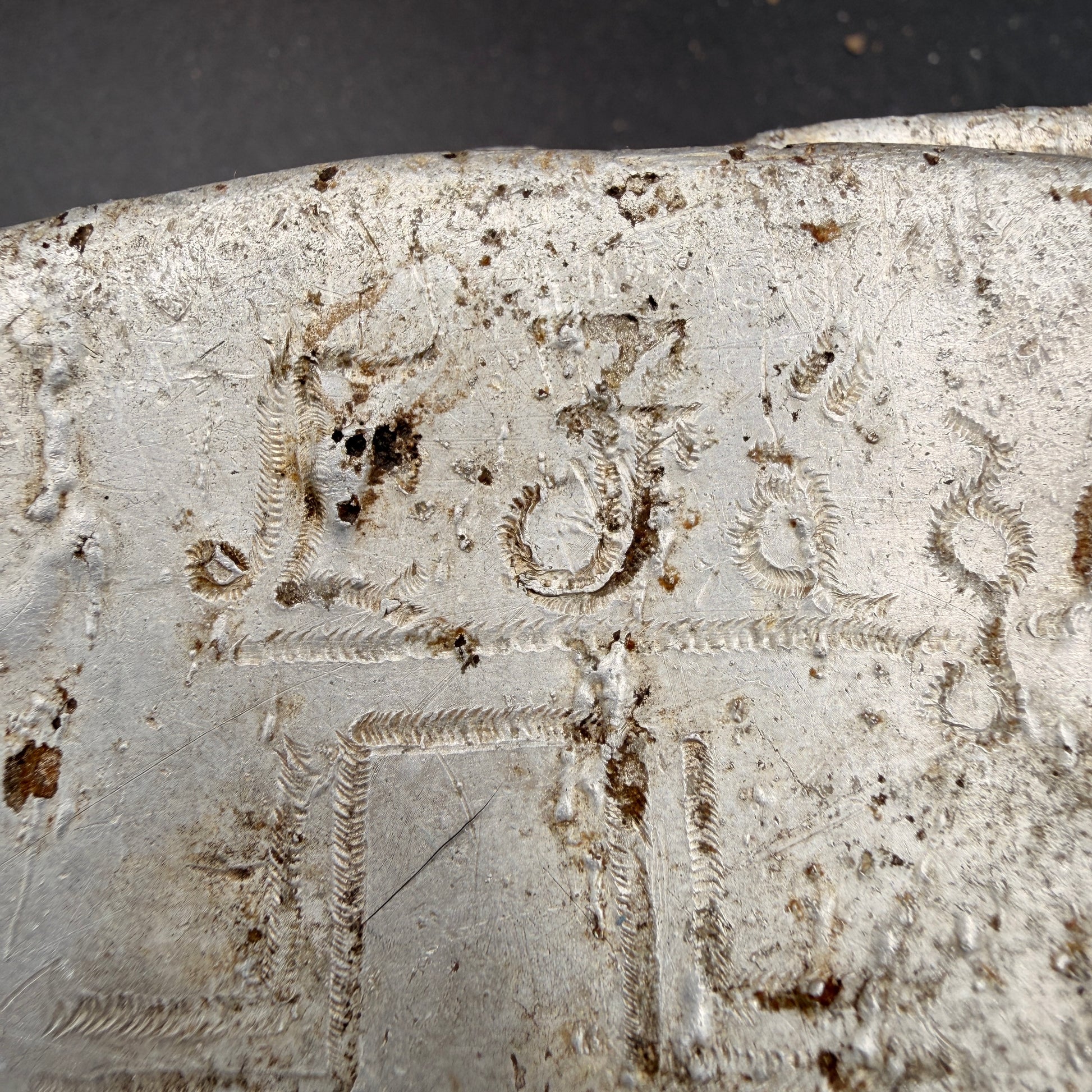 WW2 original artifact – German messkit lid with insription "Jäger" – interior page