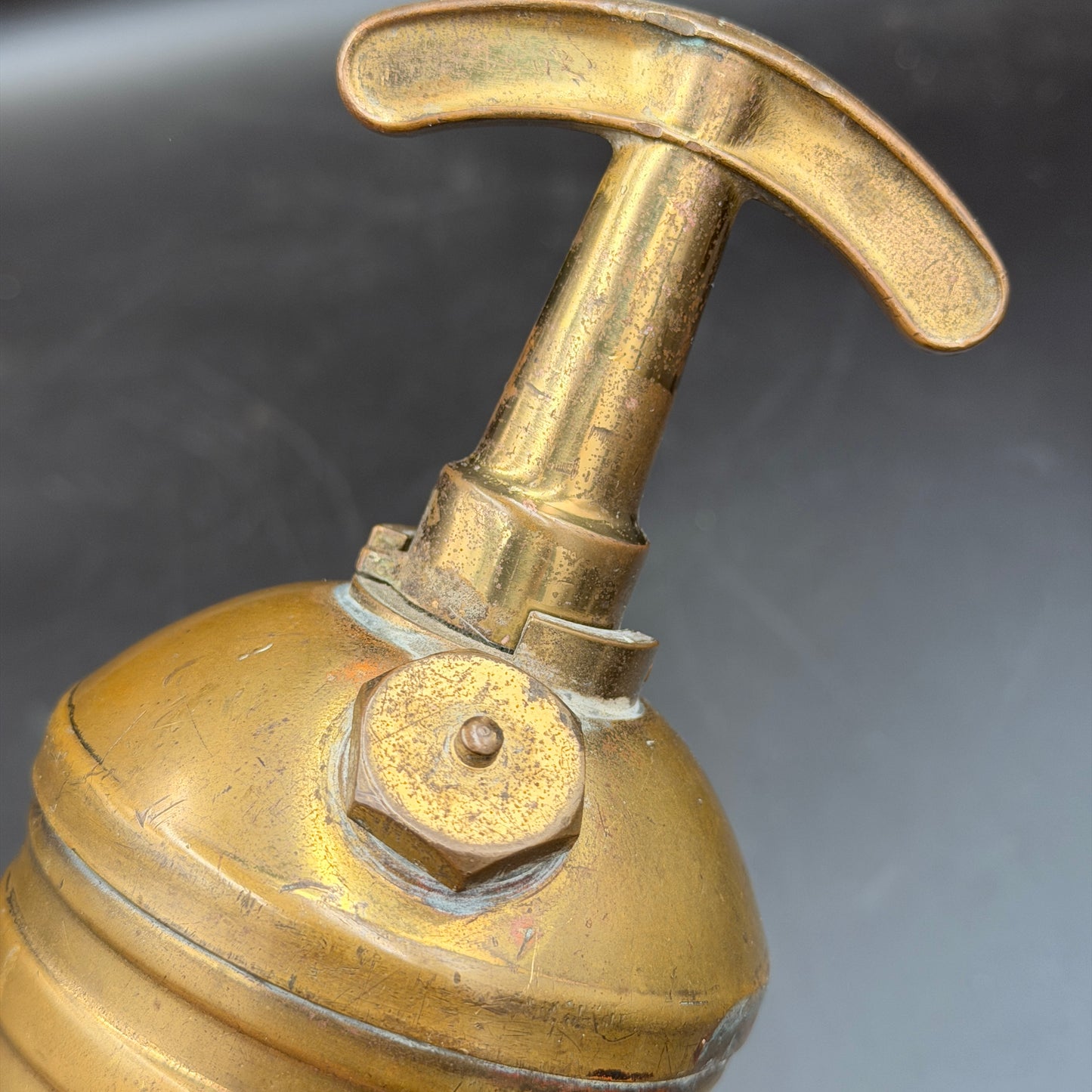 WW2 original artifact – WW2 British Army Pyrene Fire Extinguisher – interior detail