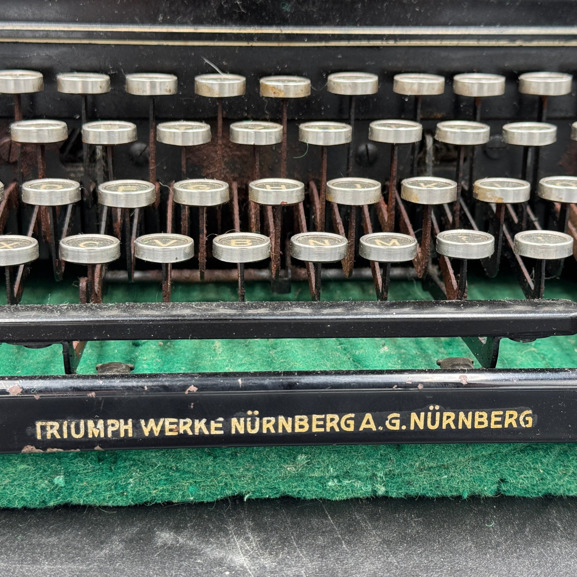 WW2 original artifact – WW2 Triumph Typewriter with SS key – interior page