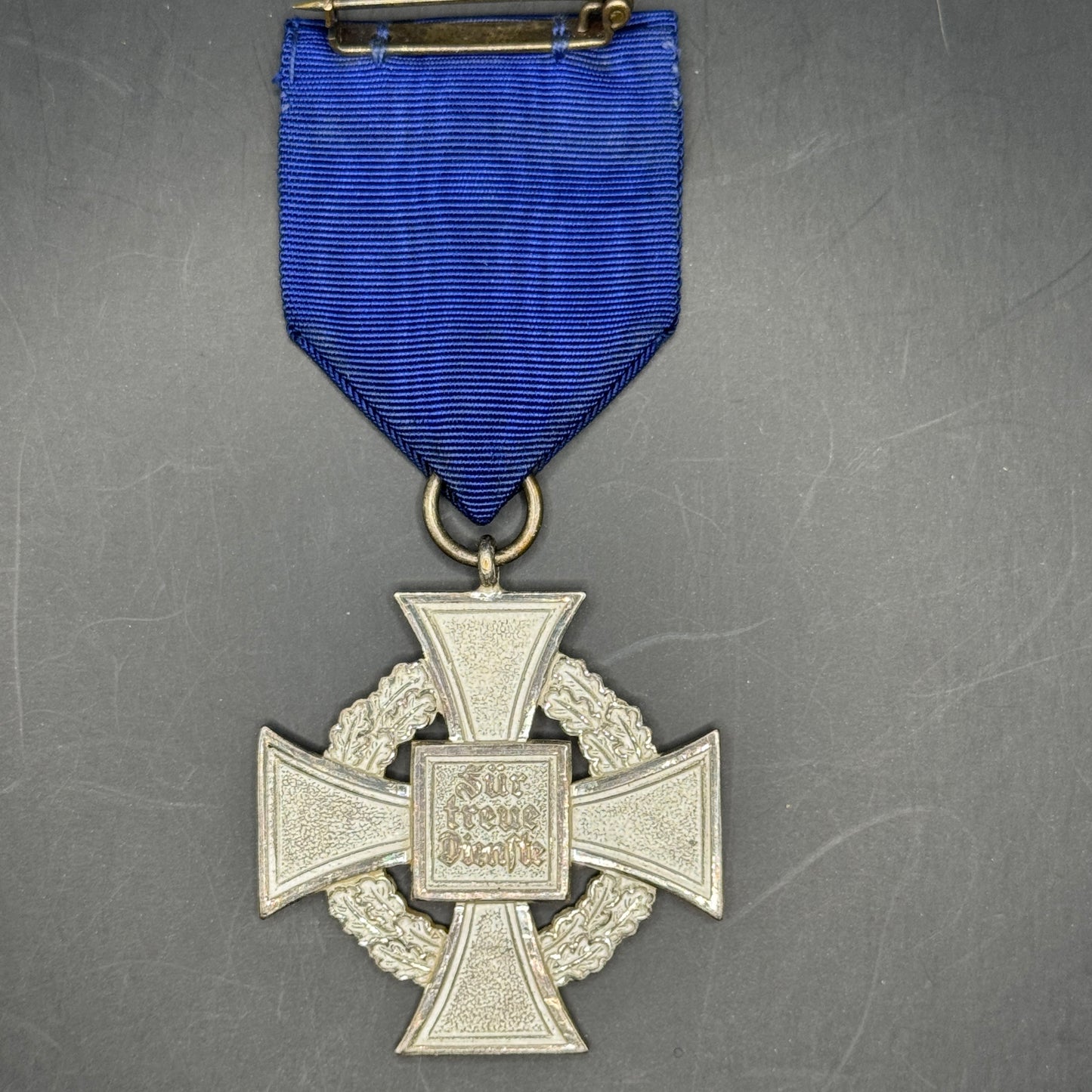 WW2 original artifact – German Treue Dienst Medal – interior page