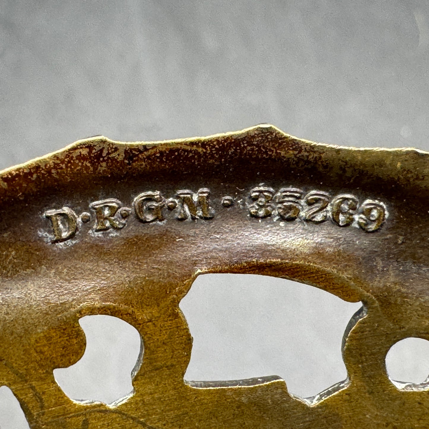 WW2 original artifact – DRL Deutsches Reichsabzeichen für Leibesübungen in bronze – interior title page