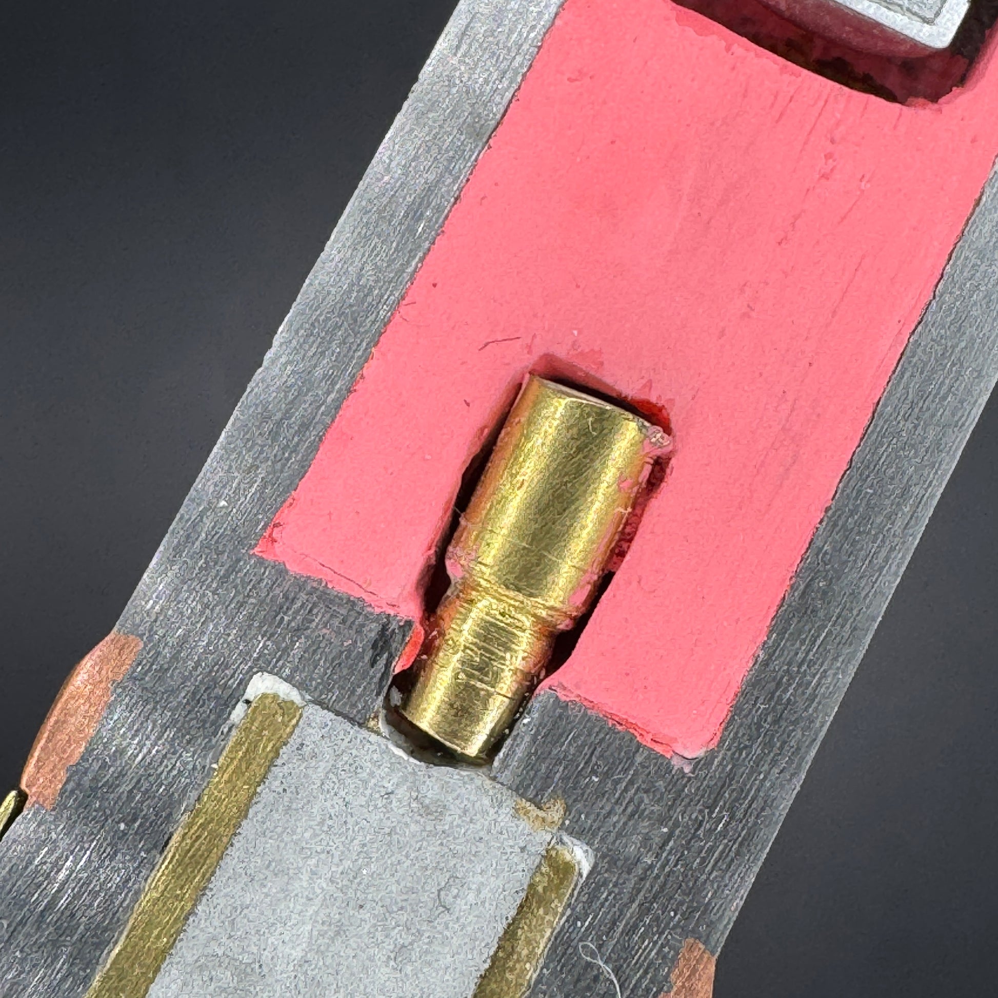 WW2 original artifact – 20mm FLAK High-Explosive Round with Dissected Tracer – interior page