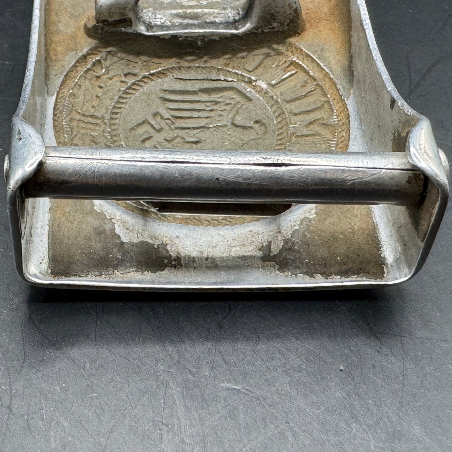 WW2 original artifact – Alumunium Heer Buckle with matching black belt – interior page