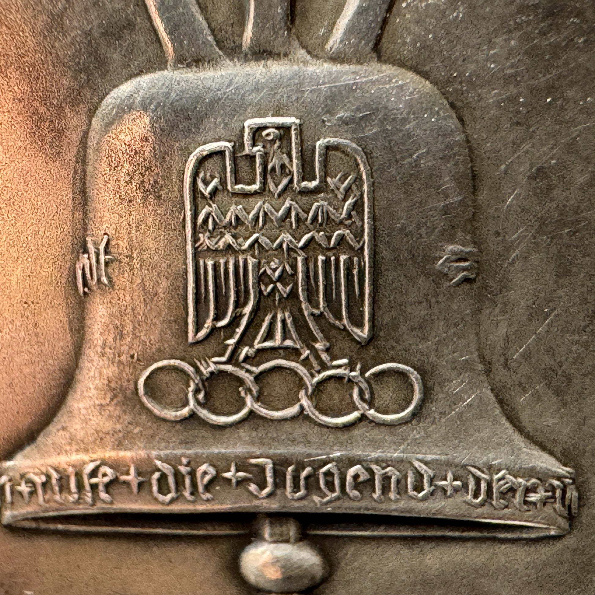 WW2 original artifact – 1936 Berlin Olympics Commemorative Medallion in Silver – interior title page