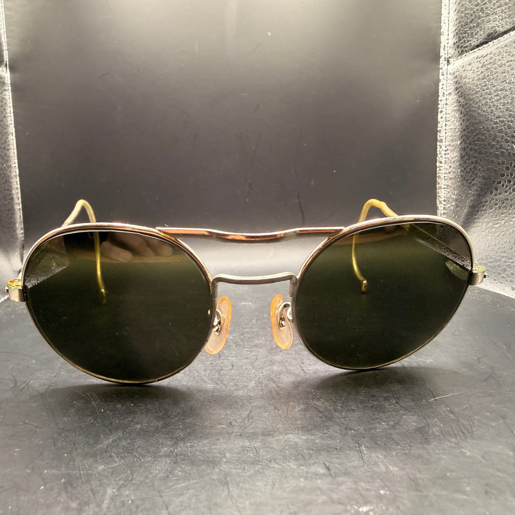 WW2 original artifact – Original 1950s RAF Type G Sunglasses – interior page