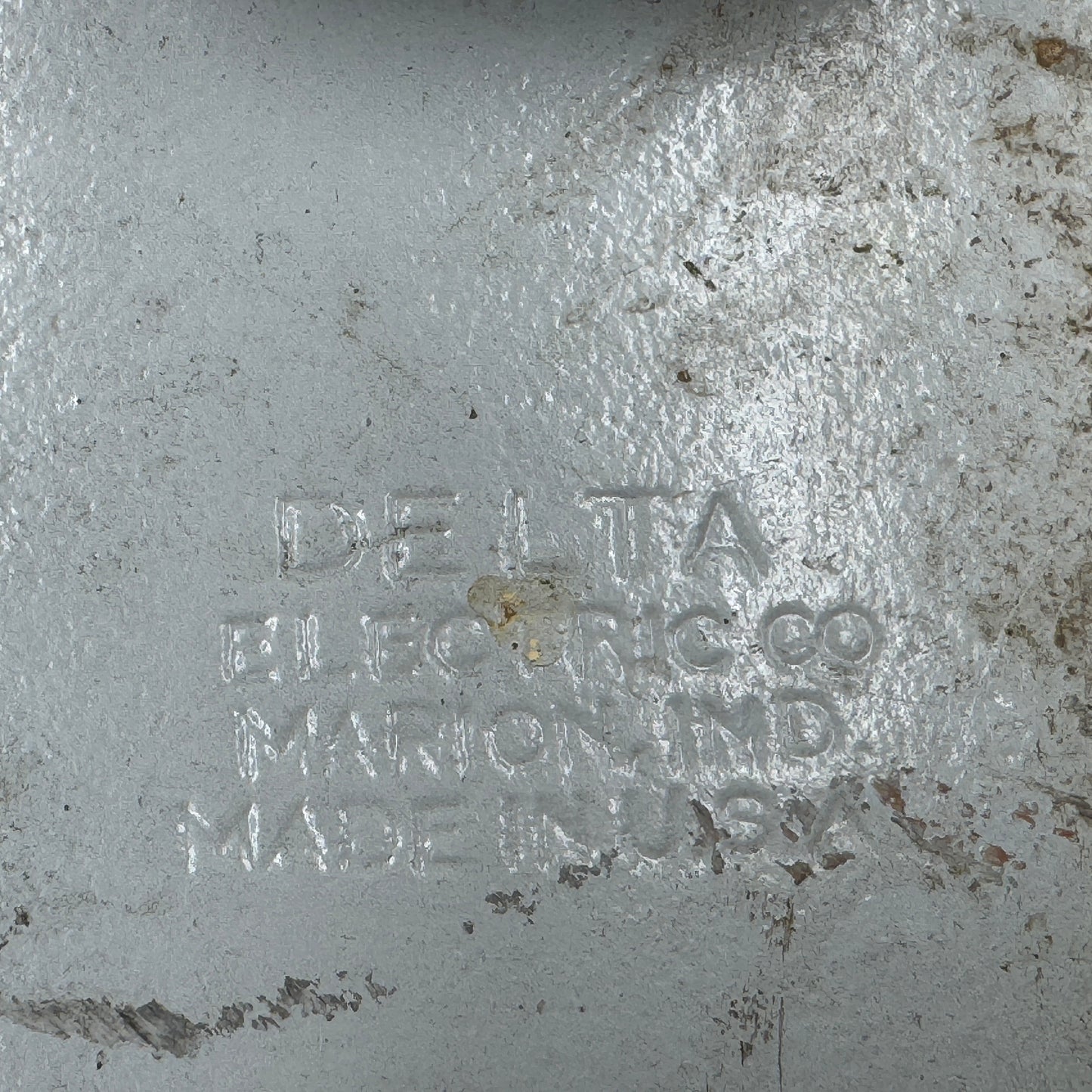 WW2 original artifact – WW2 US Navy latern Delta Type K-10A – interior page