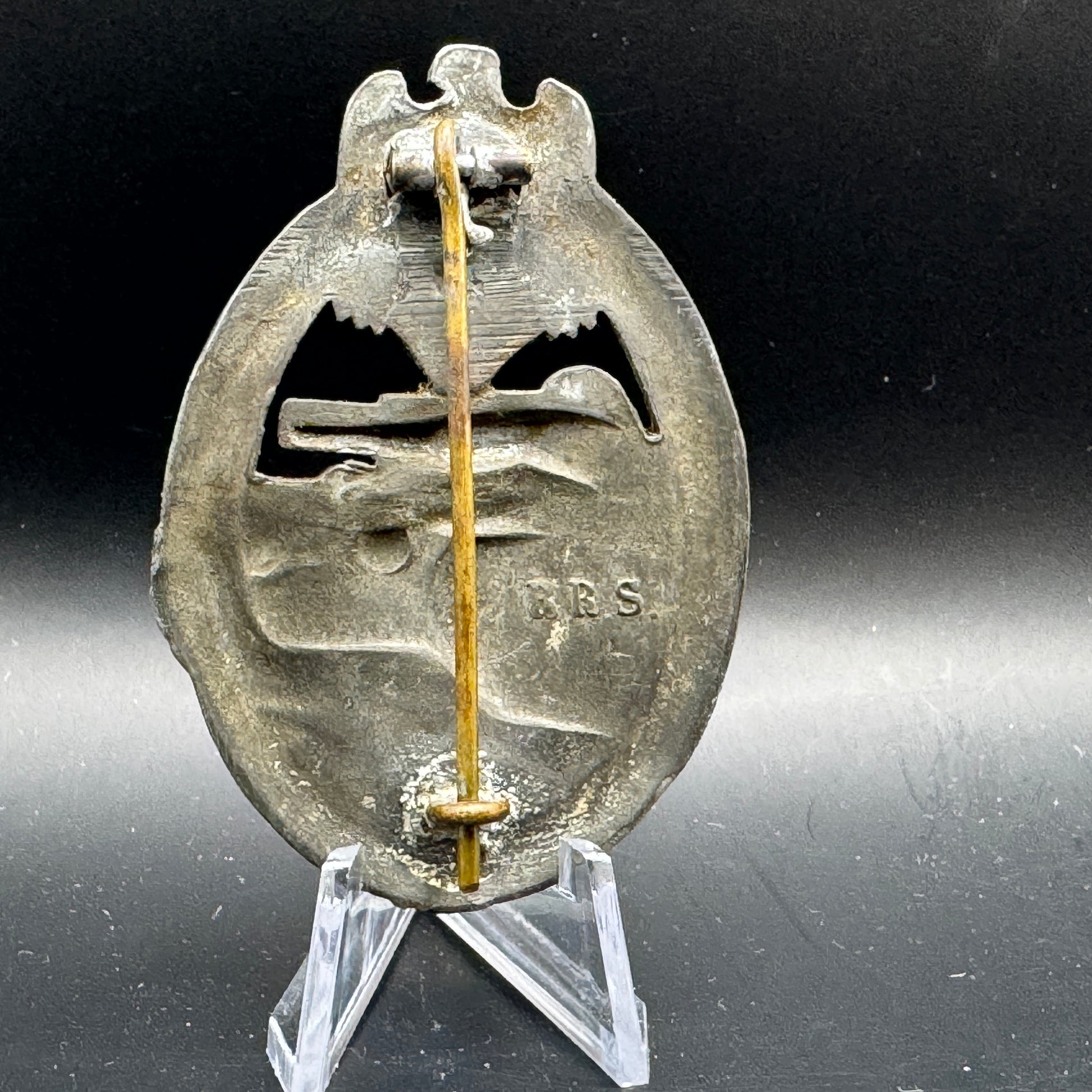 WW2 original artifact – Panzerkampfabzeichen Rudolf Richter Schlag RRS – interior page