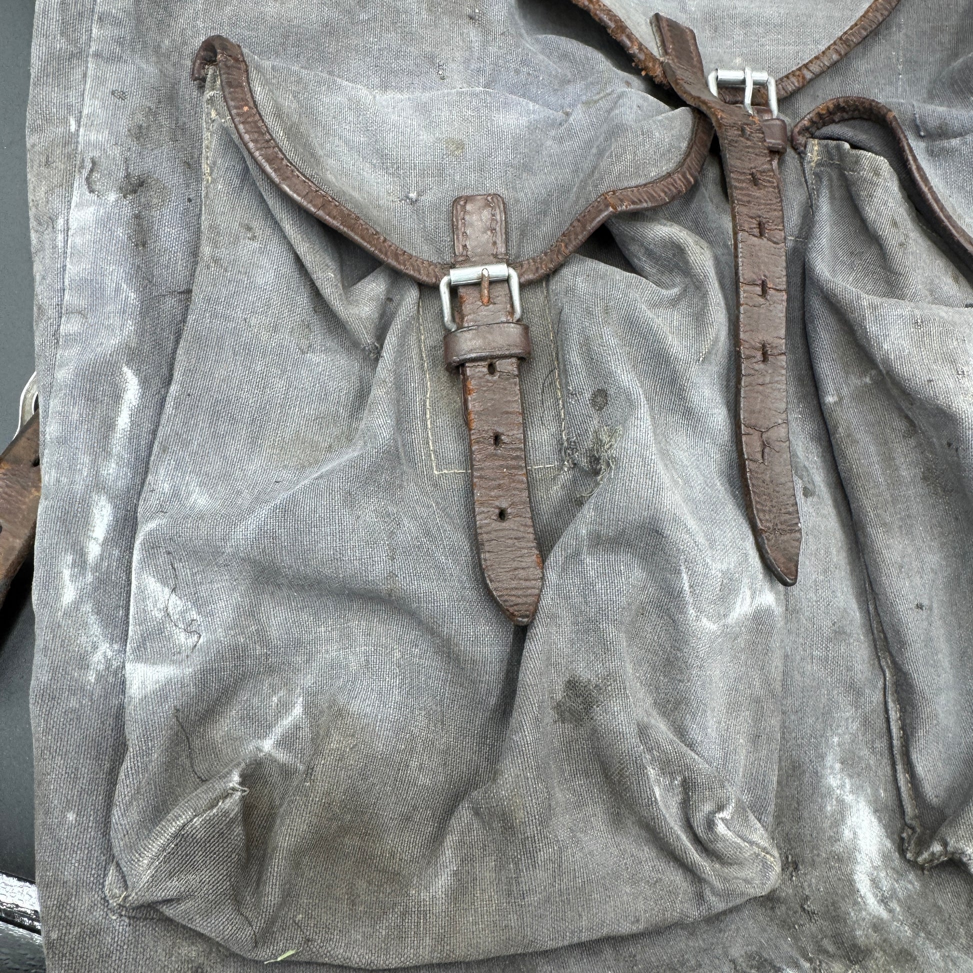 WW2 original artifact – Luftwaffe Rücksack – interior title page