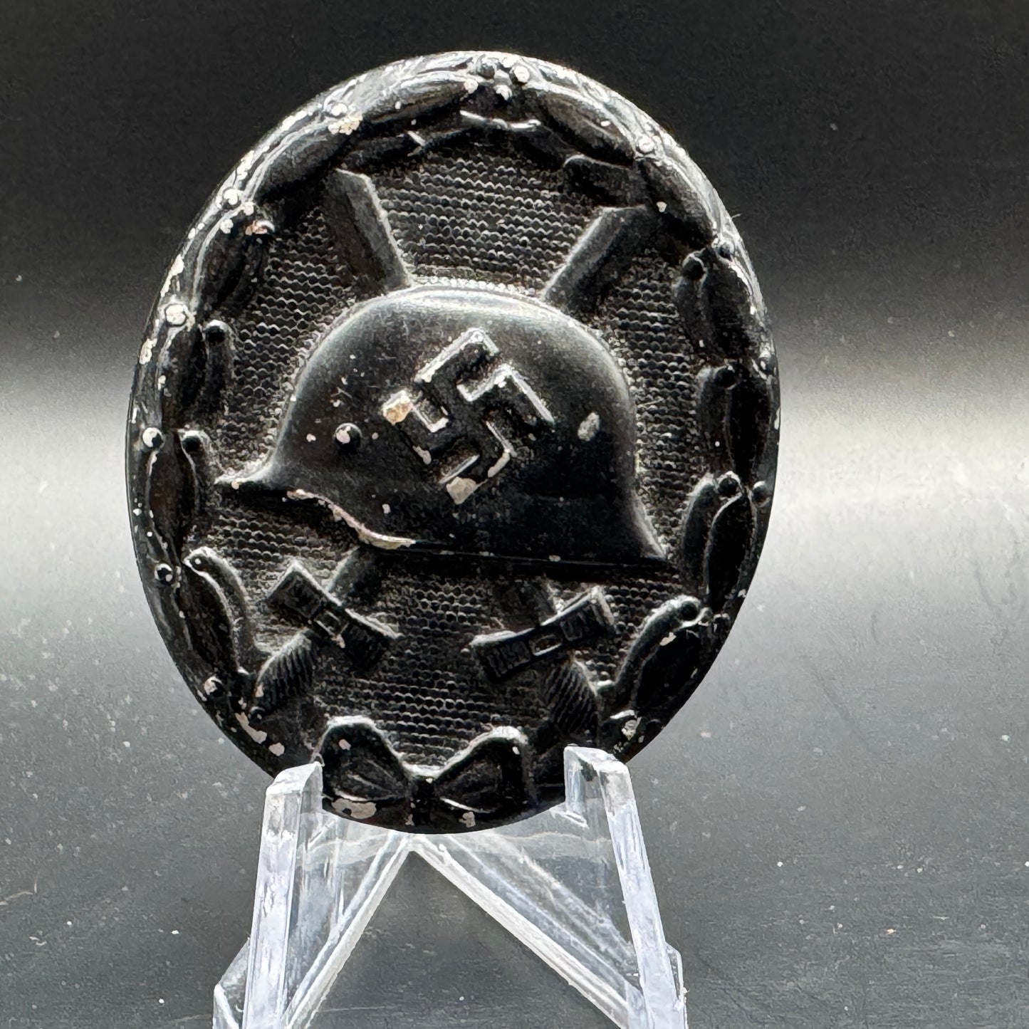 WW2 original artifact – Verwundeten Abzeichen (VWA) Schwarz – AxisArtifacts