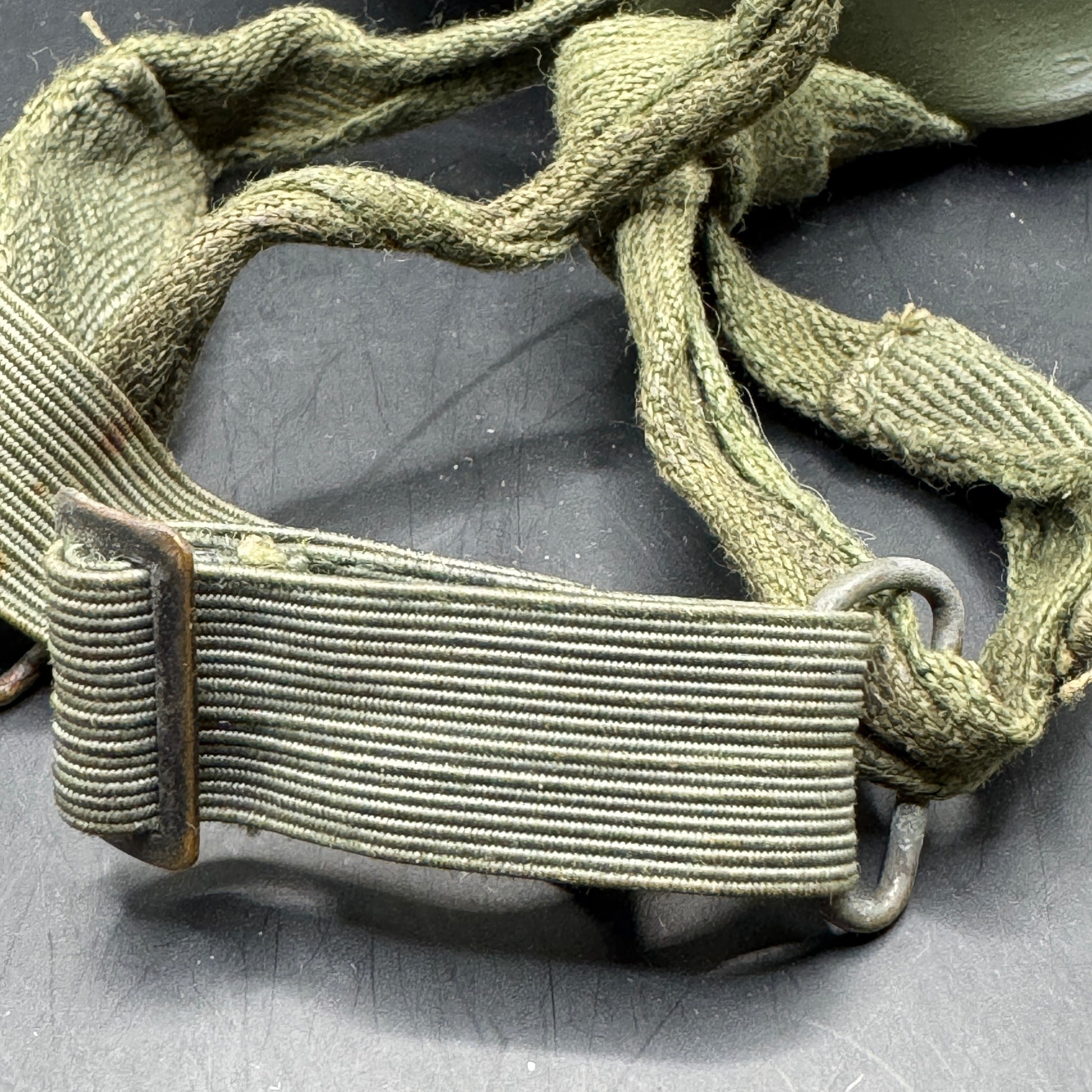 WW2 original artifact – Schutzbrille Wehrmacht Auer – interior page