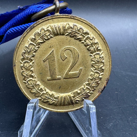 WW2 original artifact – Medaille Treue Dienst in der Wehrmacht 12 Jahre – interior detail