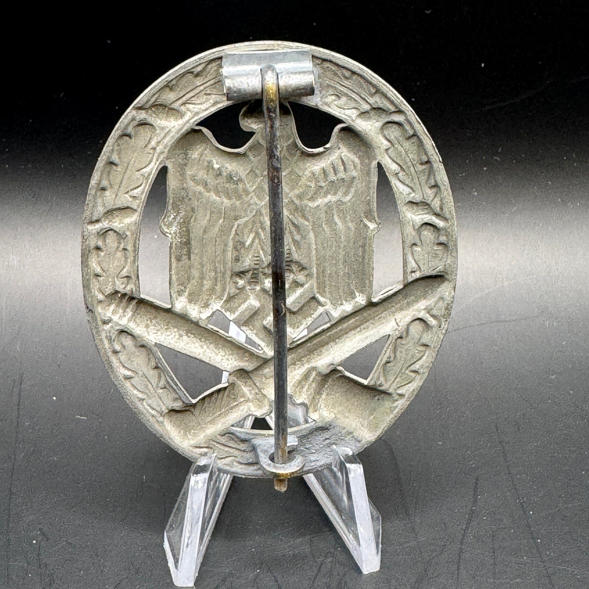 WW2 original artifact – GENERAL ASSAULT BADGE HOLLOW OTTO SCHICKLE – interior page