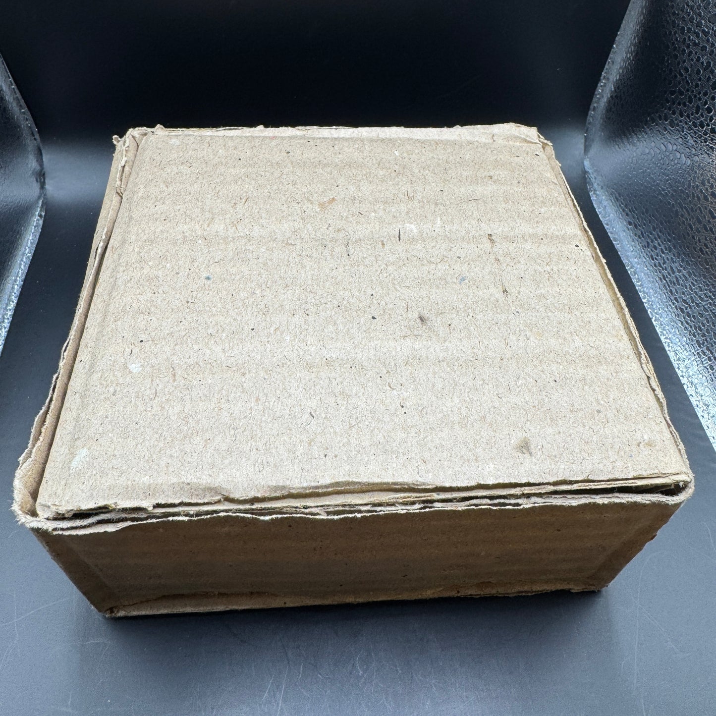 WW2 original artifact – MINT German Civil Gasmask filter in original box – interior title page