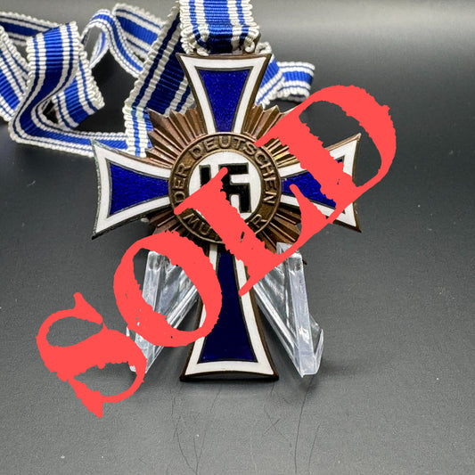 WW2 original artifact – Mutter Kreuz Bronze – AxisArtifacts