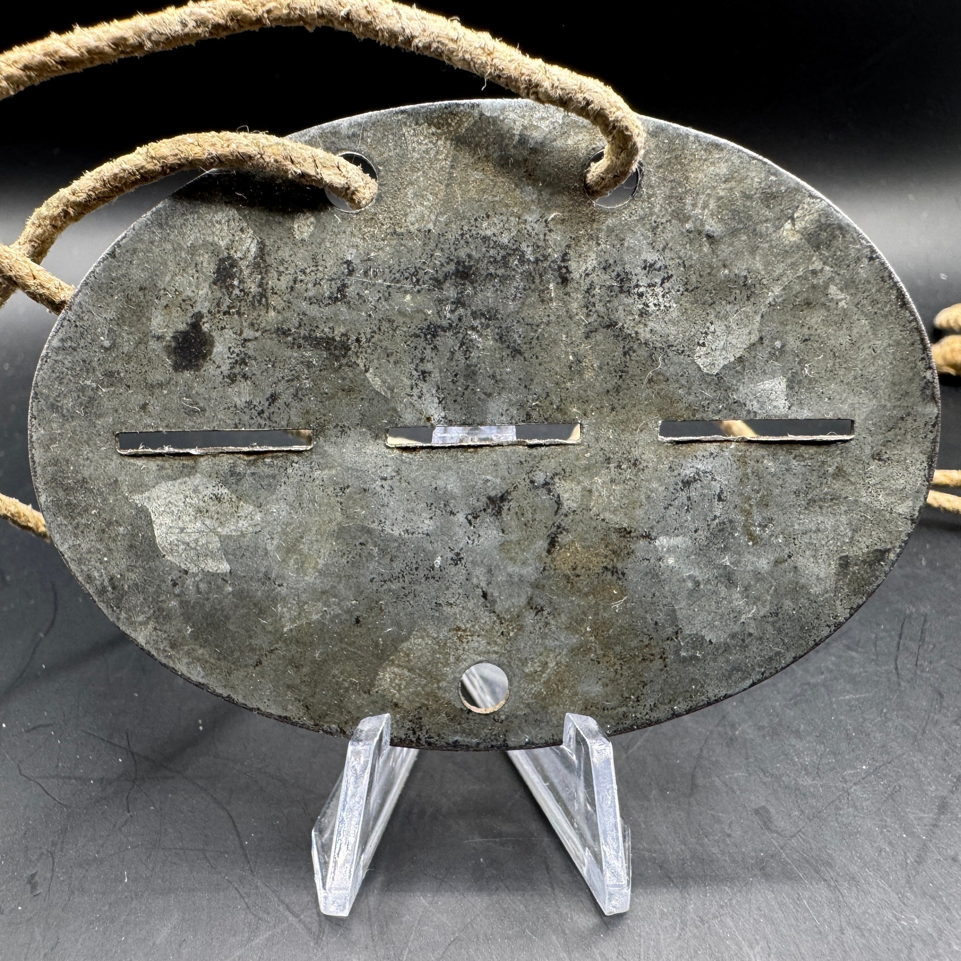 WW2 original artifact – EKM Motorisiertes Inf. Geschütz Ersatz Kompanie 25 – interior detail