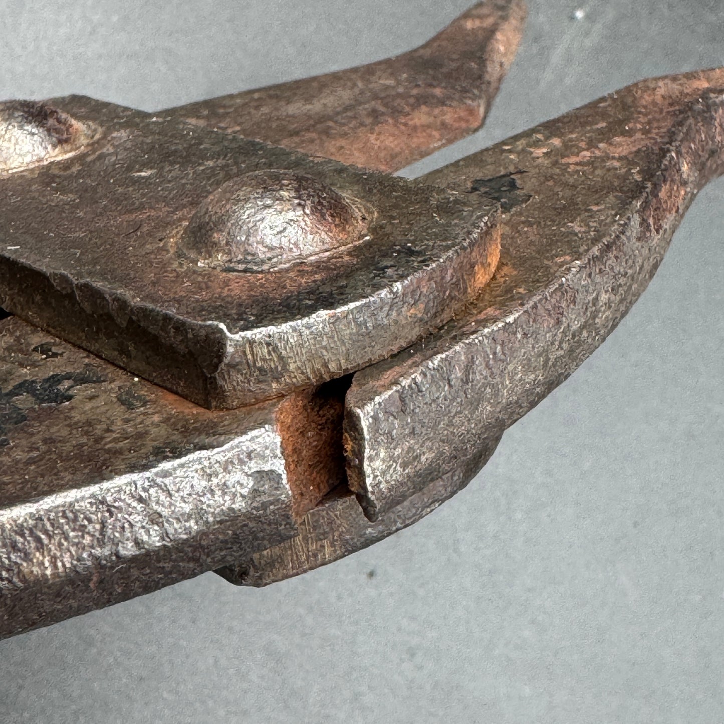 WW2 original artifact – German wire cutter 1938 (battledamage!) – interior page