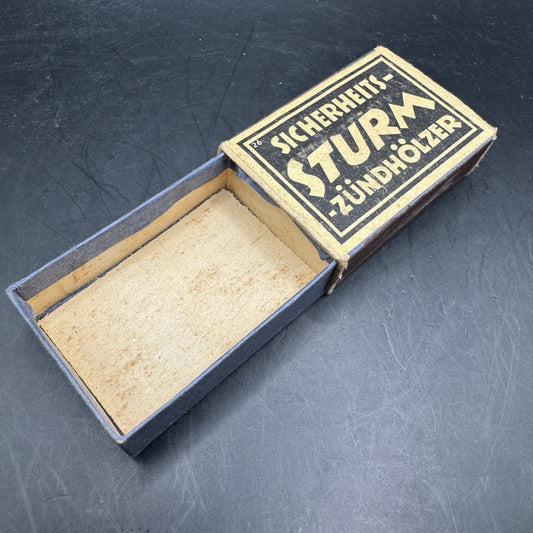 WW2 original artifact – Sicherheits Sturm Zündhölzer (empty) – interior detail