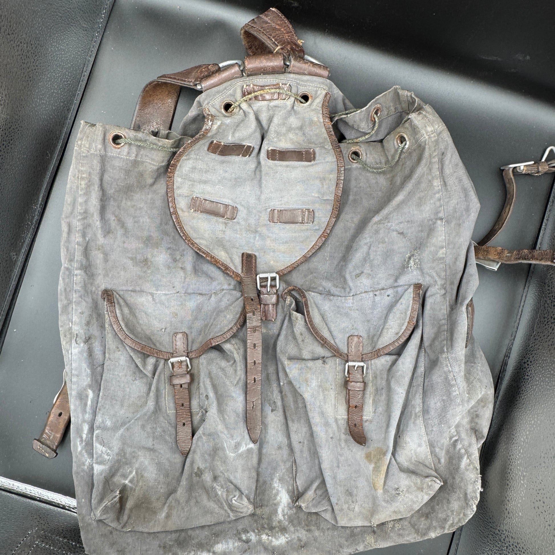 WW2 original artifact – Luftwaffe Rücksack – AxisArtifacts