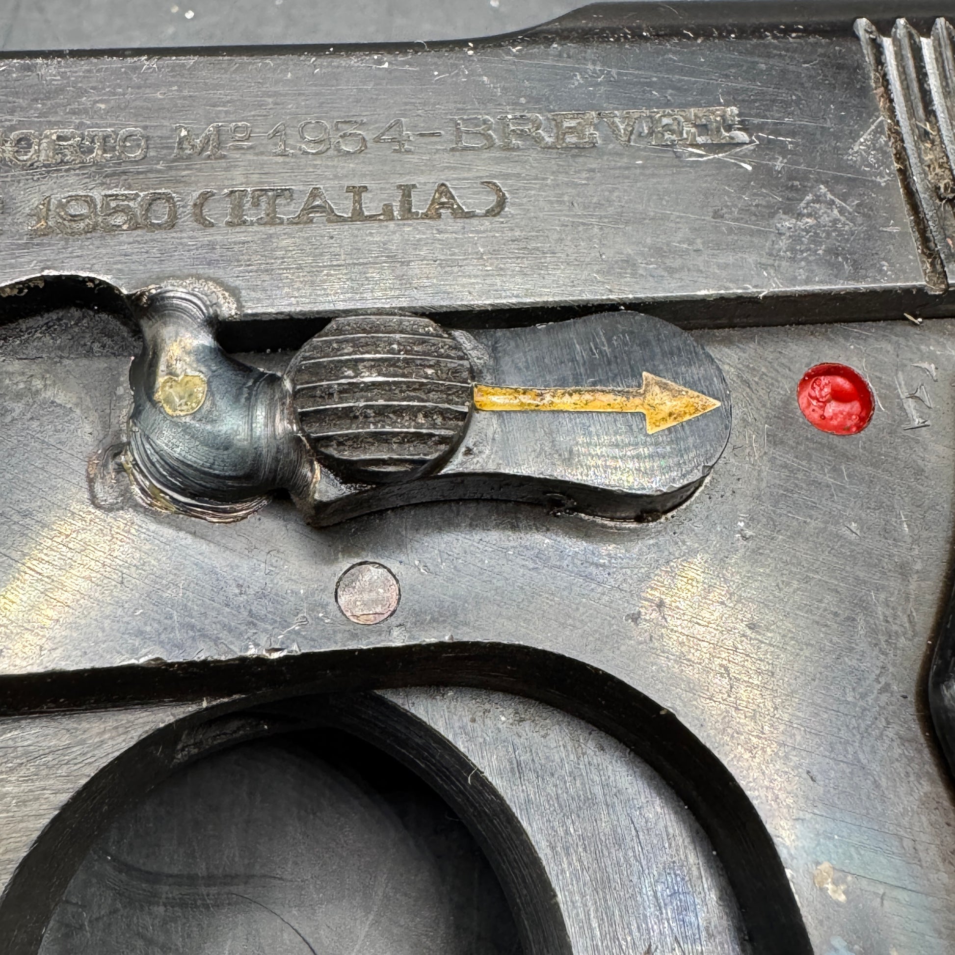 WW2 original artifact – From my private collection: Pistole Beretta model 1934 – interior page