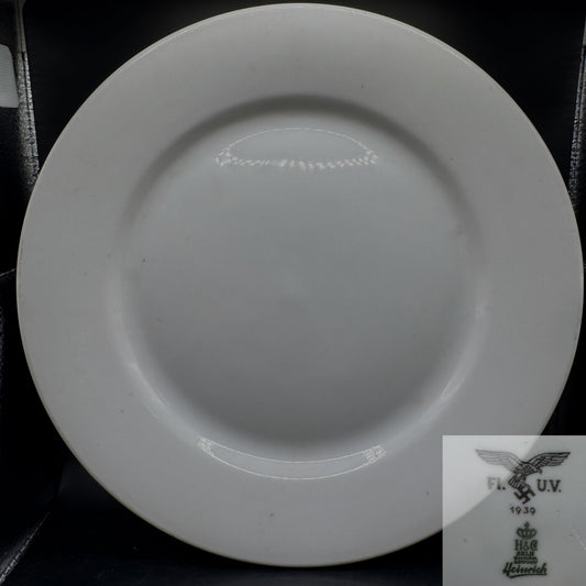 WW2 original artifact – Luftwaffe dinner plate 1939 Heinrich – AxisArtifacts