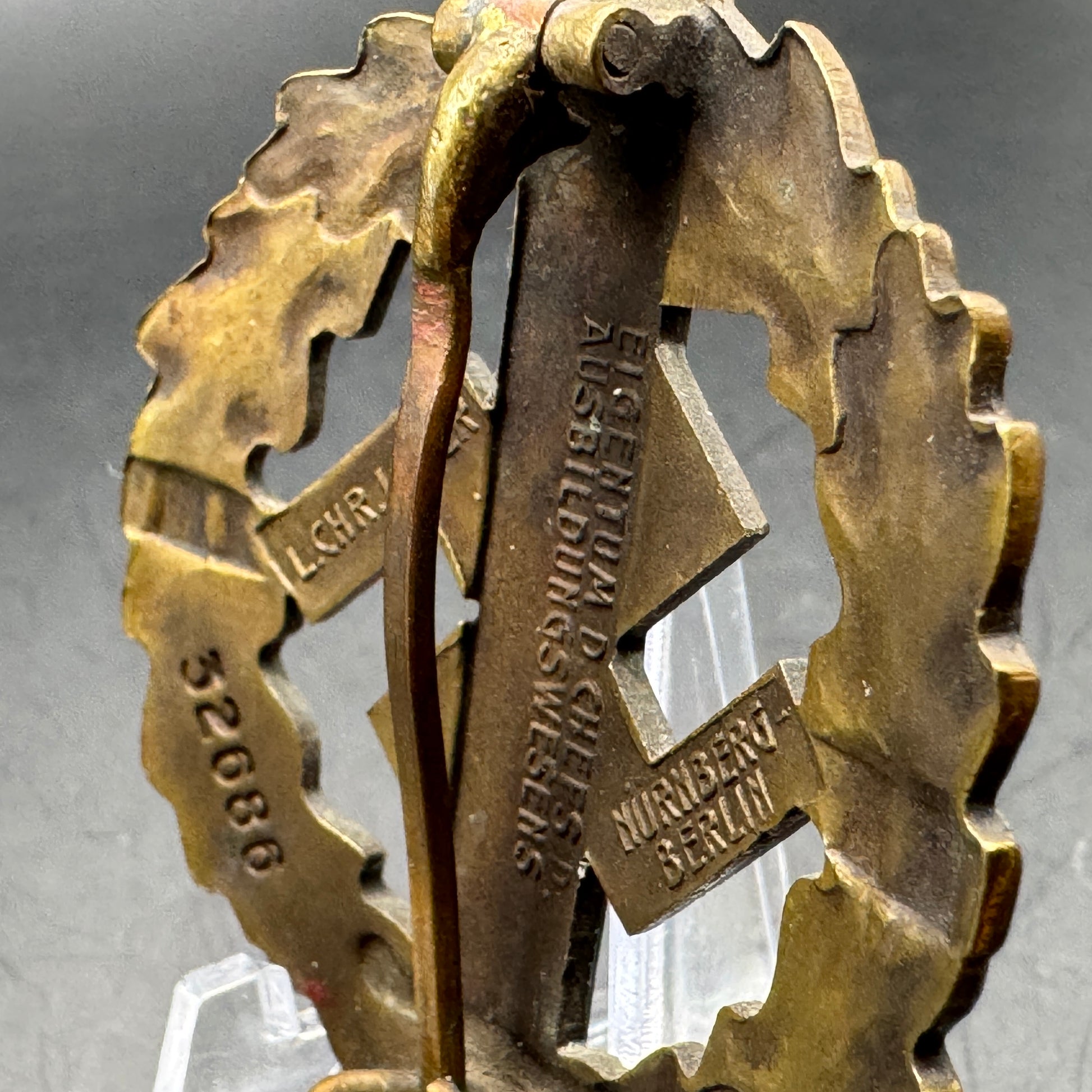 WW2 original artifact – SA Sportabzeichen in bronze Numbered! (L.Chr. Lauer) – interior page