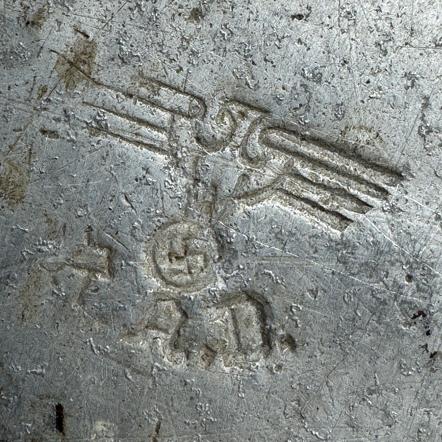 WW2 original artifact – Reichsarbeitsdienst wash bowl – interior detail