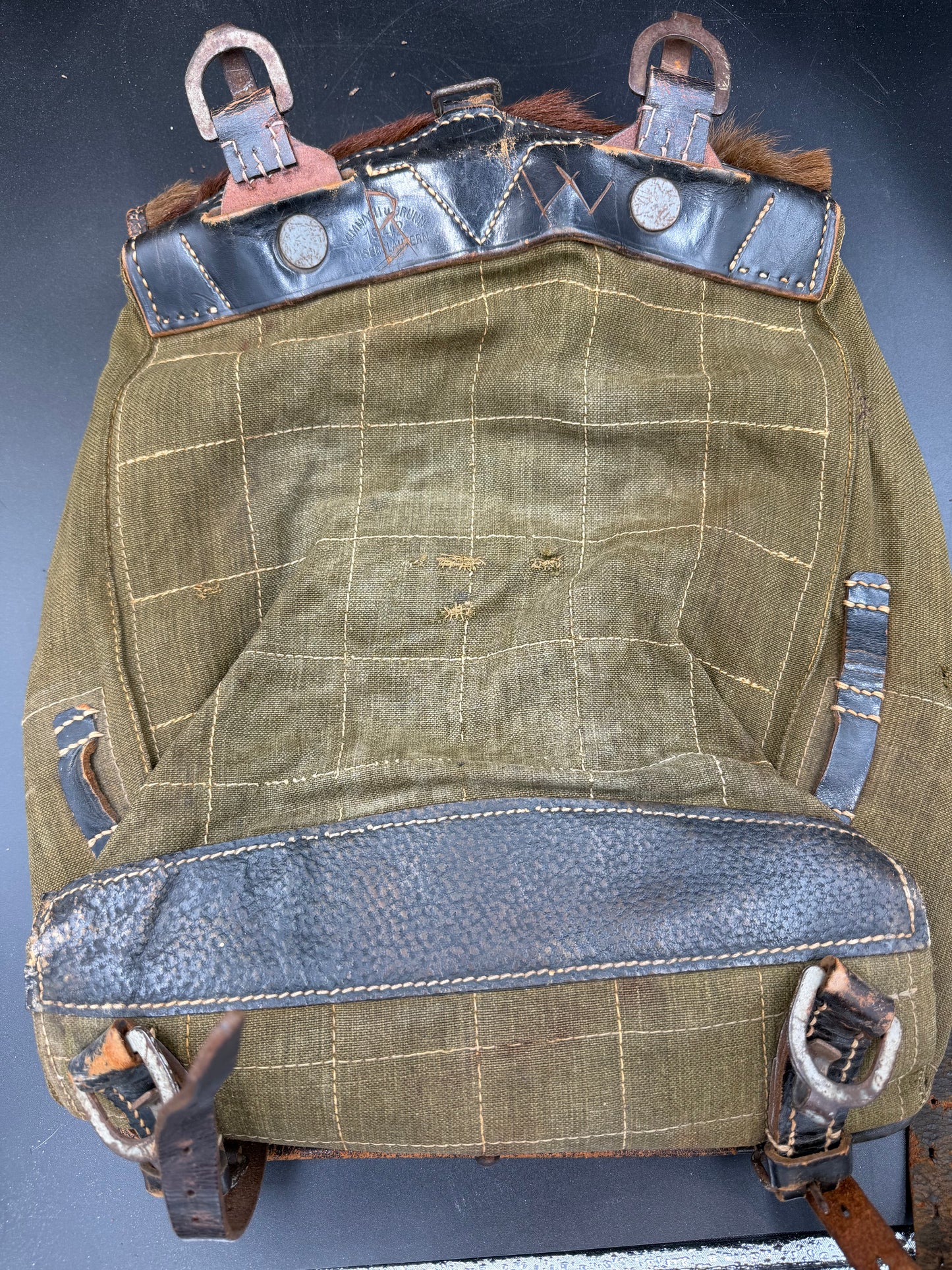 WW2 original artifact – Wehrmacht Tornister (Affe) 1942 Kimnach u Brunn – interior page