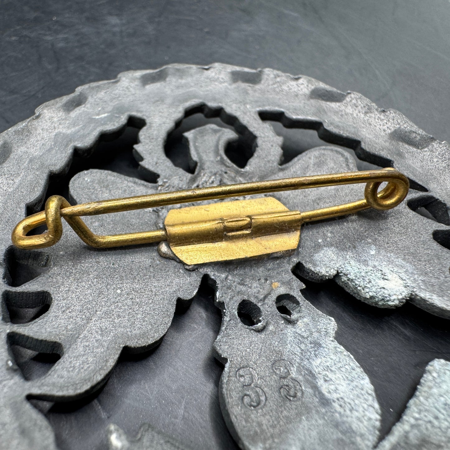 WW2 original artifact – BIG! Standschützenverband Tirol Vorarlberg Abzeichen Meisterschütze – interior page