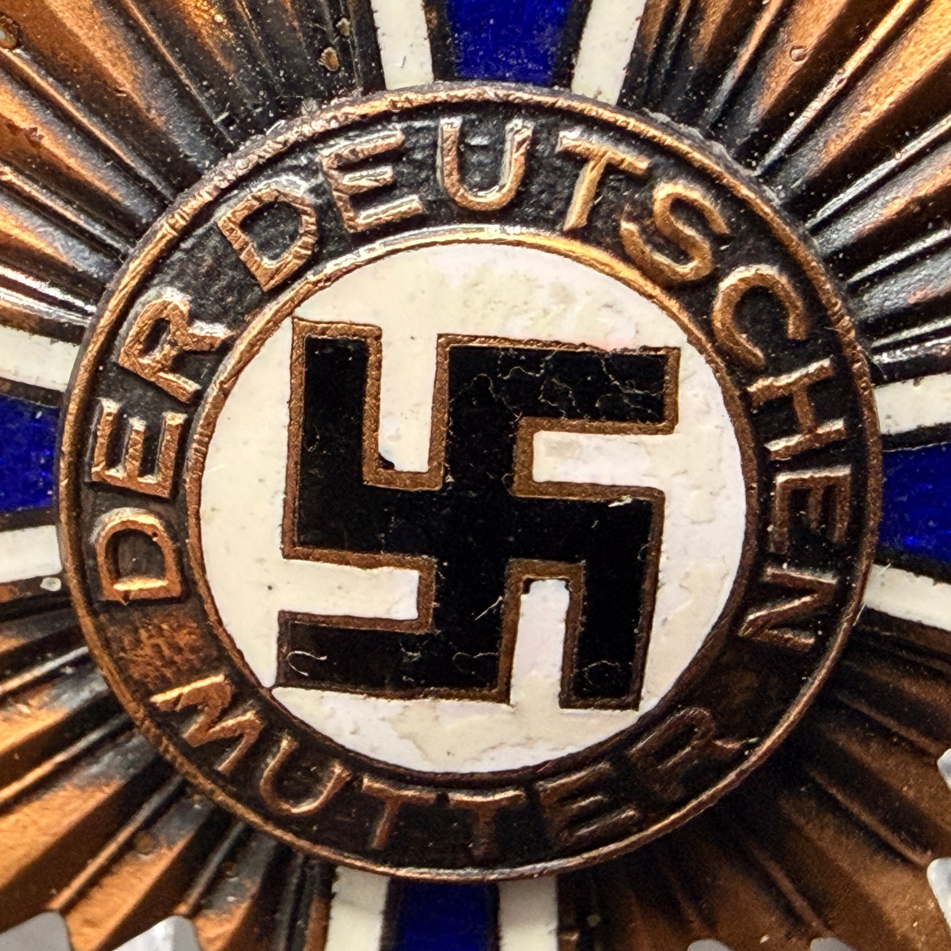 WW2 original artifact – Mutter Kreuz Bronze – interior page