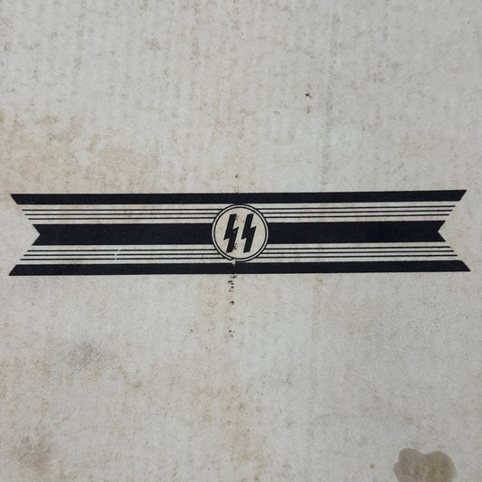 WW2 original artifact – SS Kriminalistik 1939 – interior detail