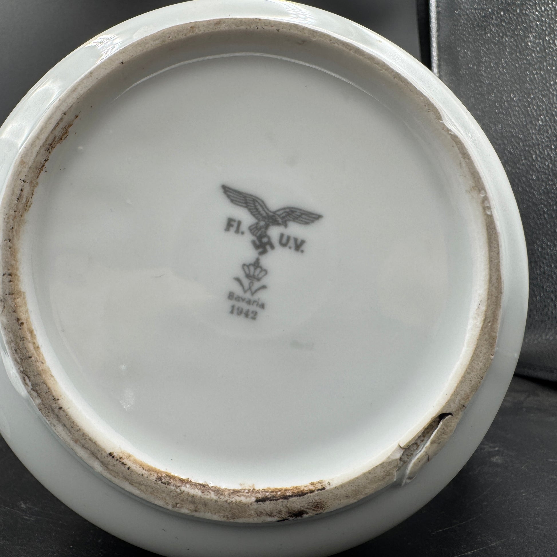 WW2 original artifact – Porcelain coffee pot FLUV Bavaria 1942 – interior page