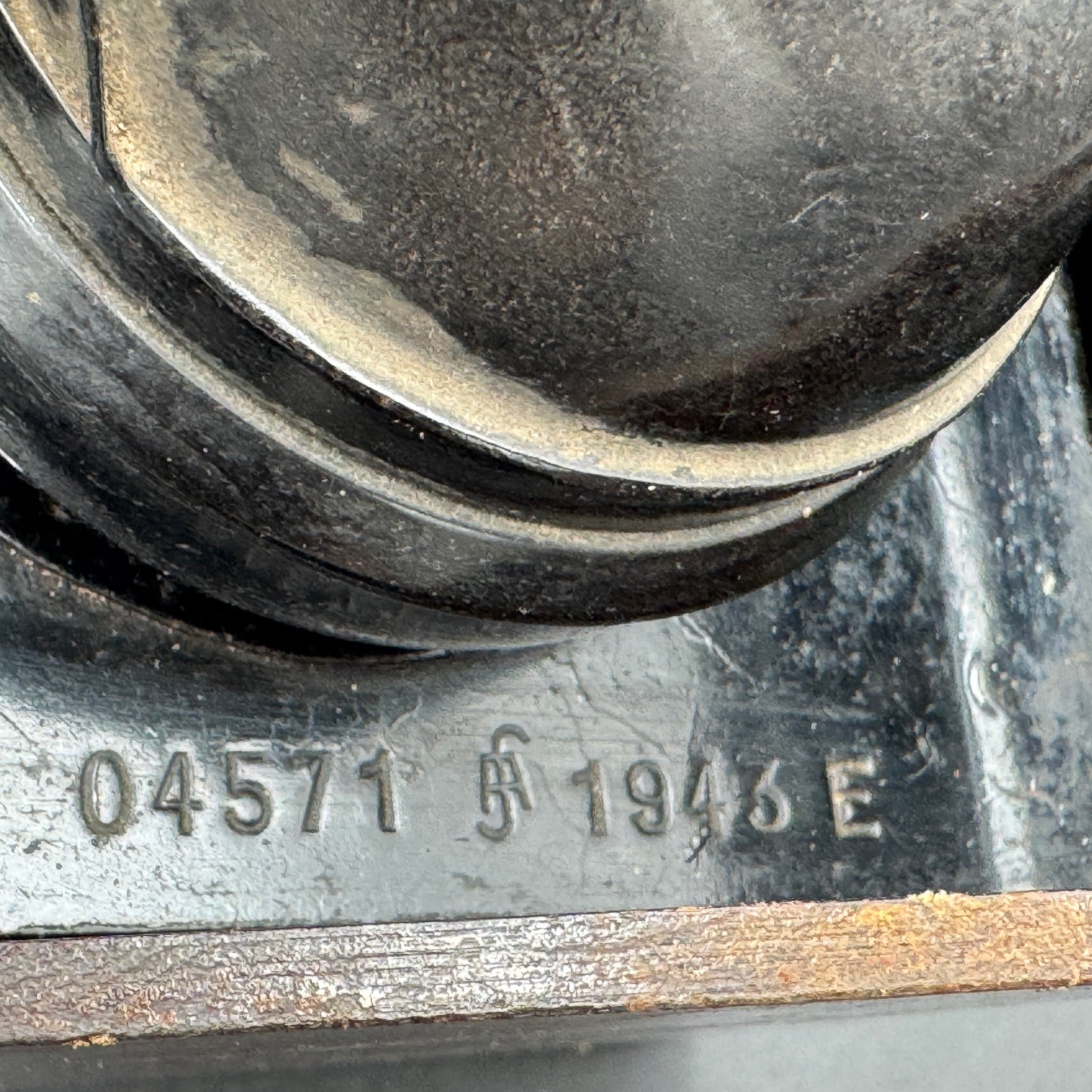 WW2 original artifact – Working German Field Telephone (FF33) 1943 – interior detail