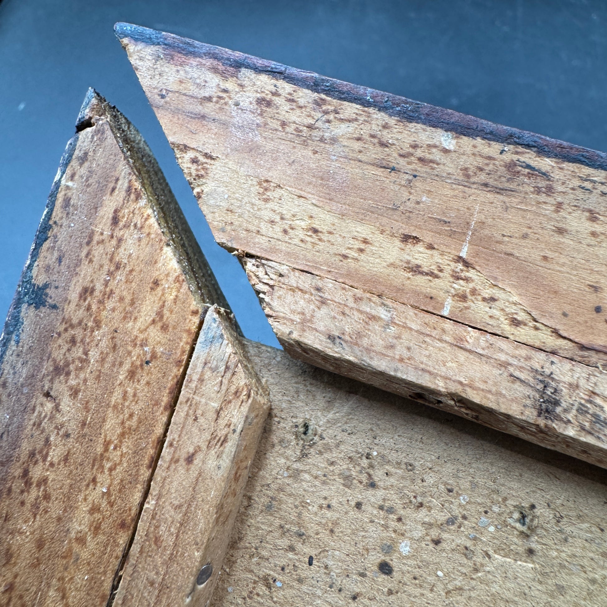 WW2 original artifact – Original Wooden Photo Frame with German Soldier Photograph – interior page