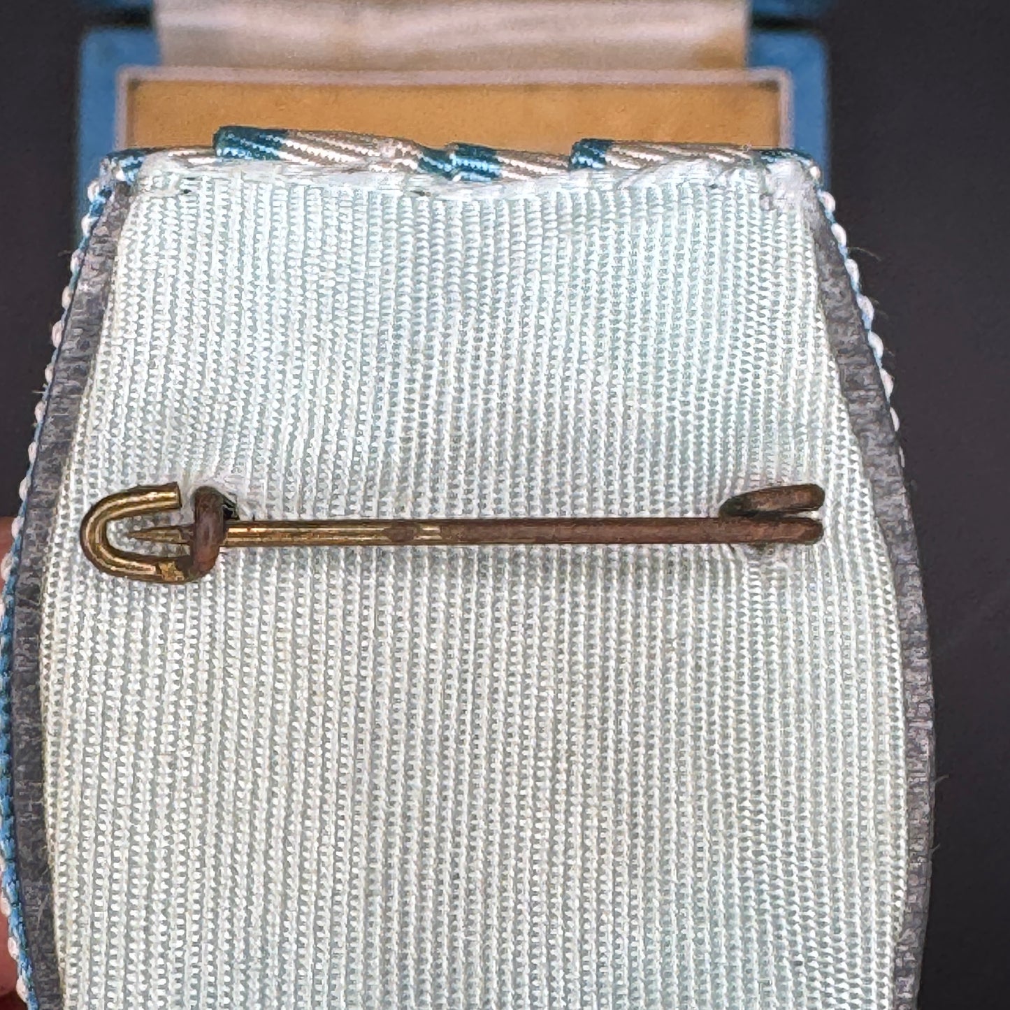 WW2 original artifact – Treudienstabzeichen der Bayerischen Industrie – interior page