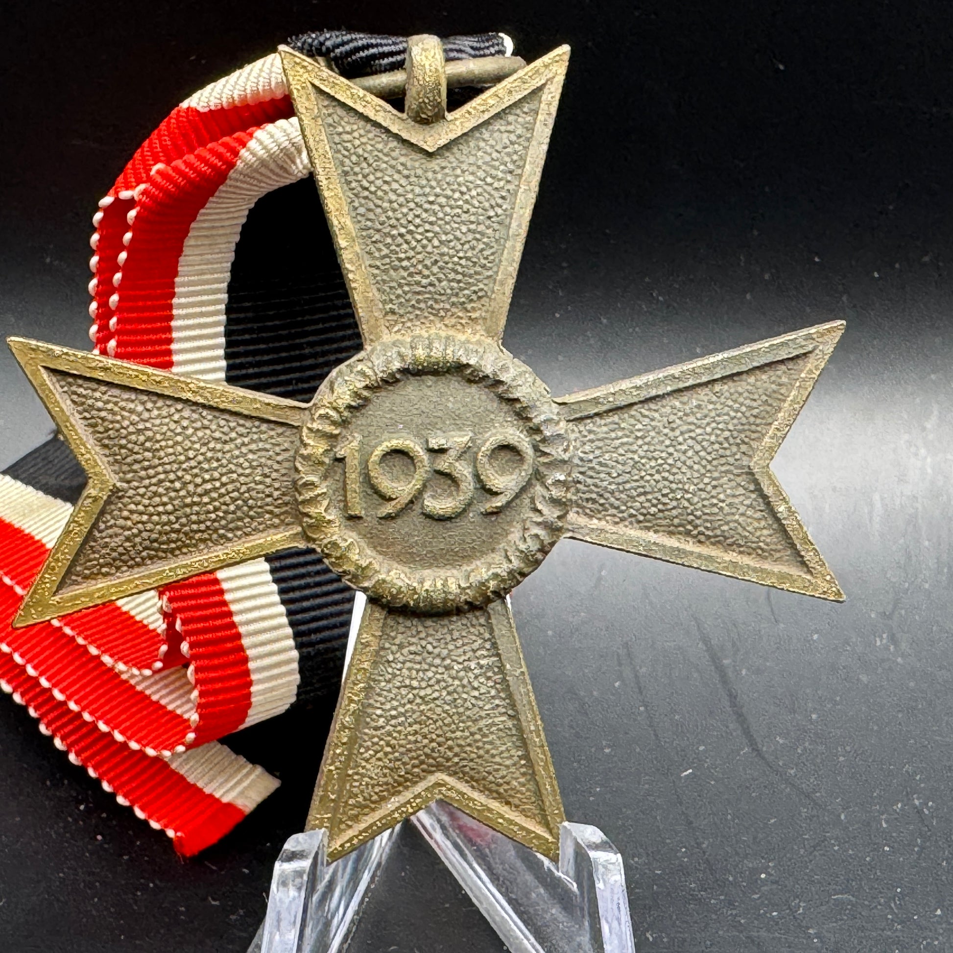 WW2 original artifact – Kriegsverdienst Kreuz with ribbon – interior detail
