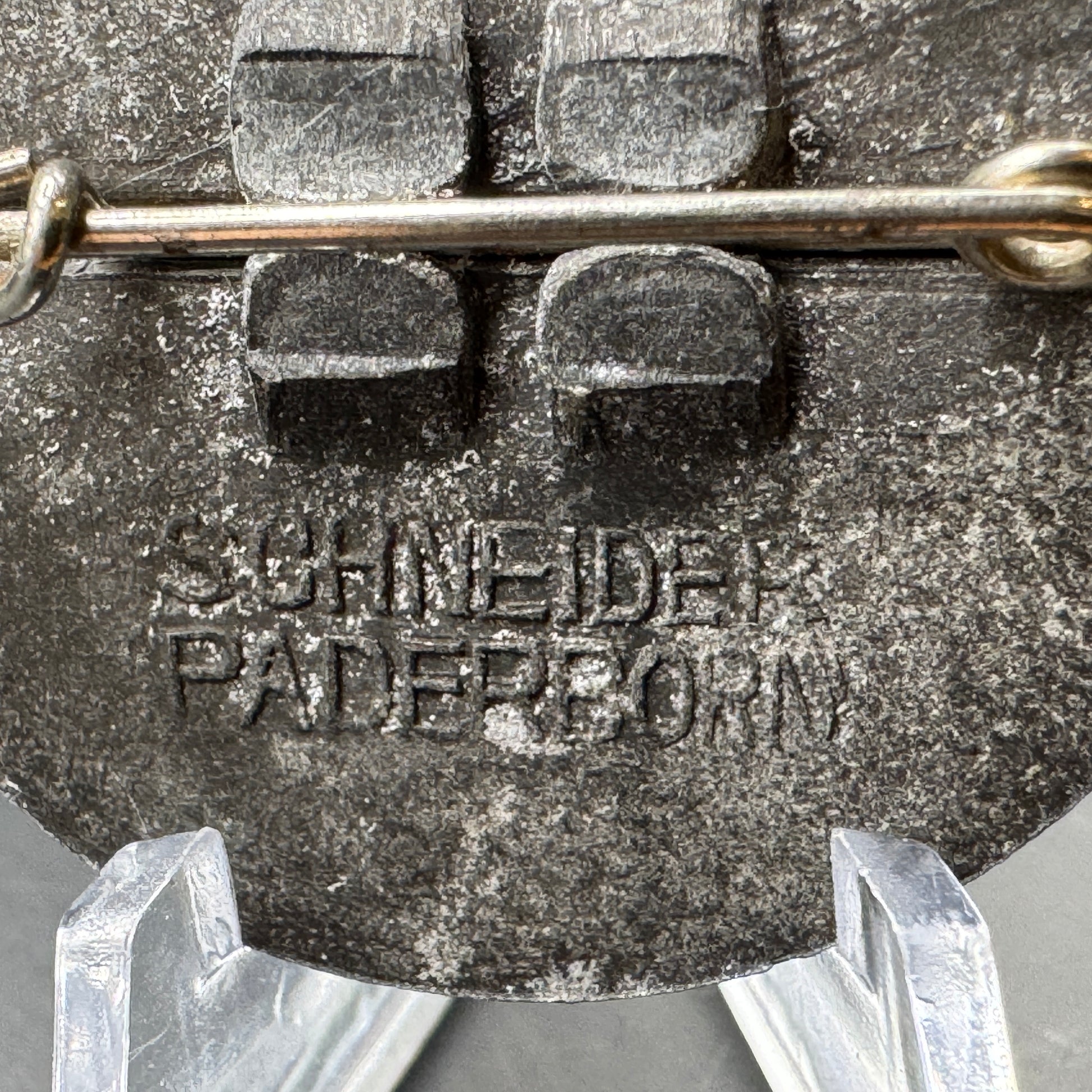 WW2 original artifact – Tag der Arbeit 1939 Schneider – interior detail