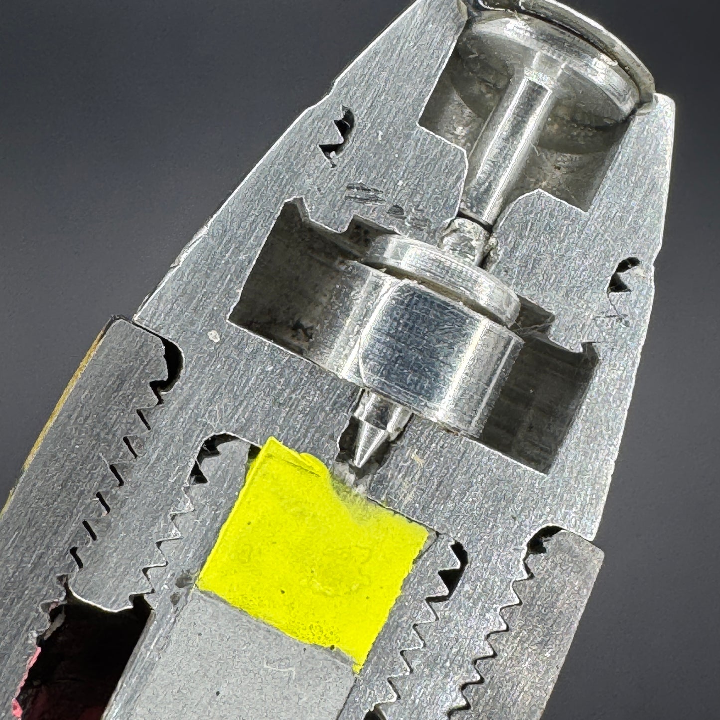 WW2 original artifact – 20mm FLAK High-Explosive Round with Dissected Tracer – interior page