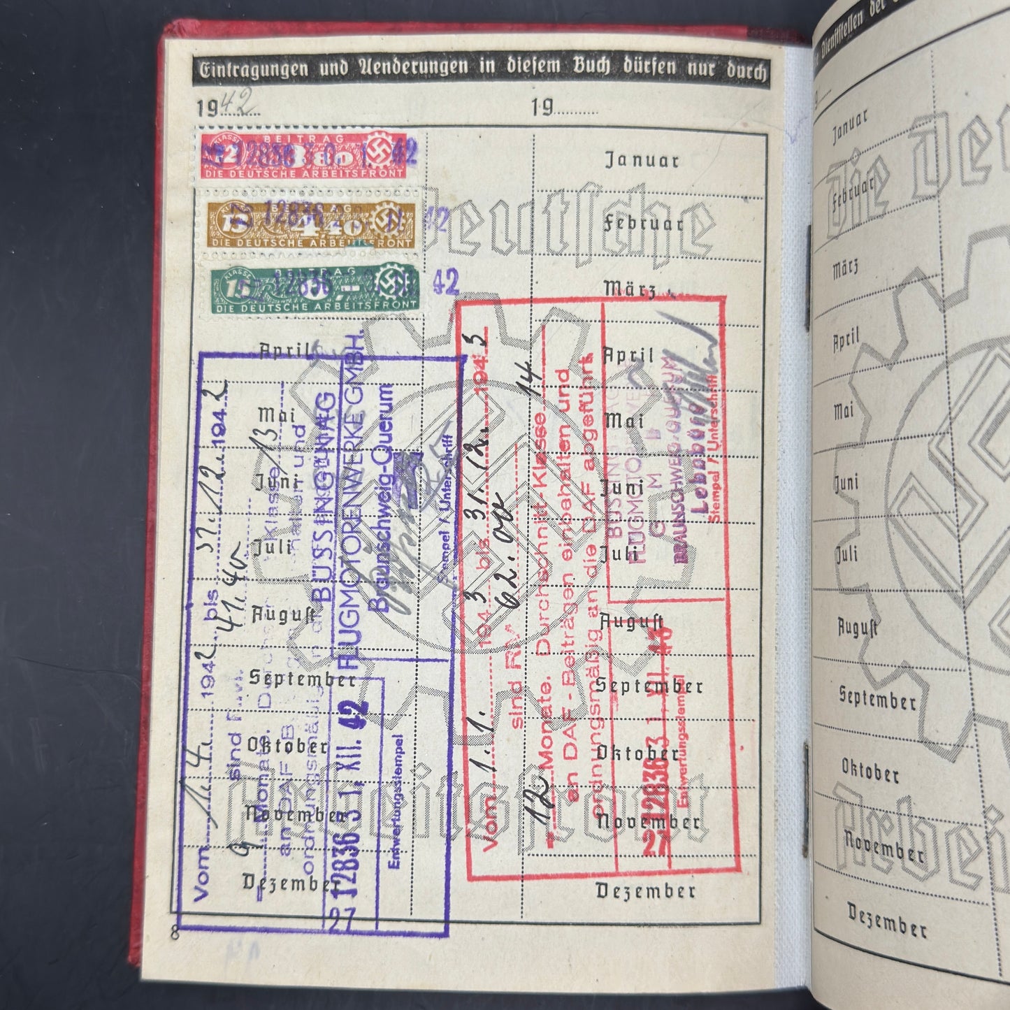 WW2 original artifact – Die Deutsche Arbeitsfront Mitgliedbuch Flugmotorenwerke – interior page