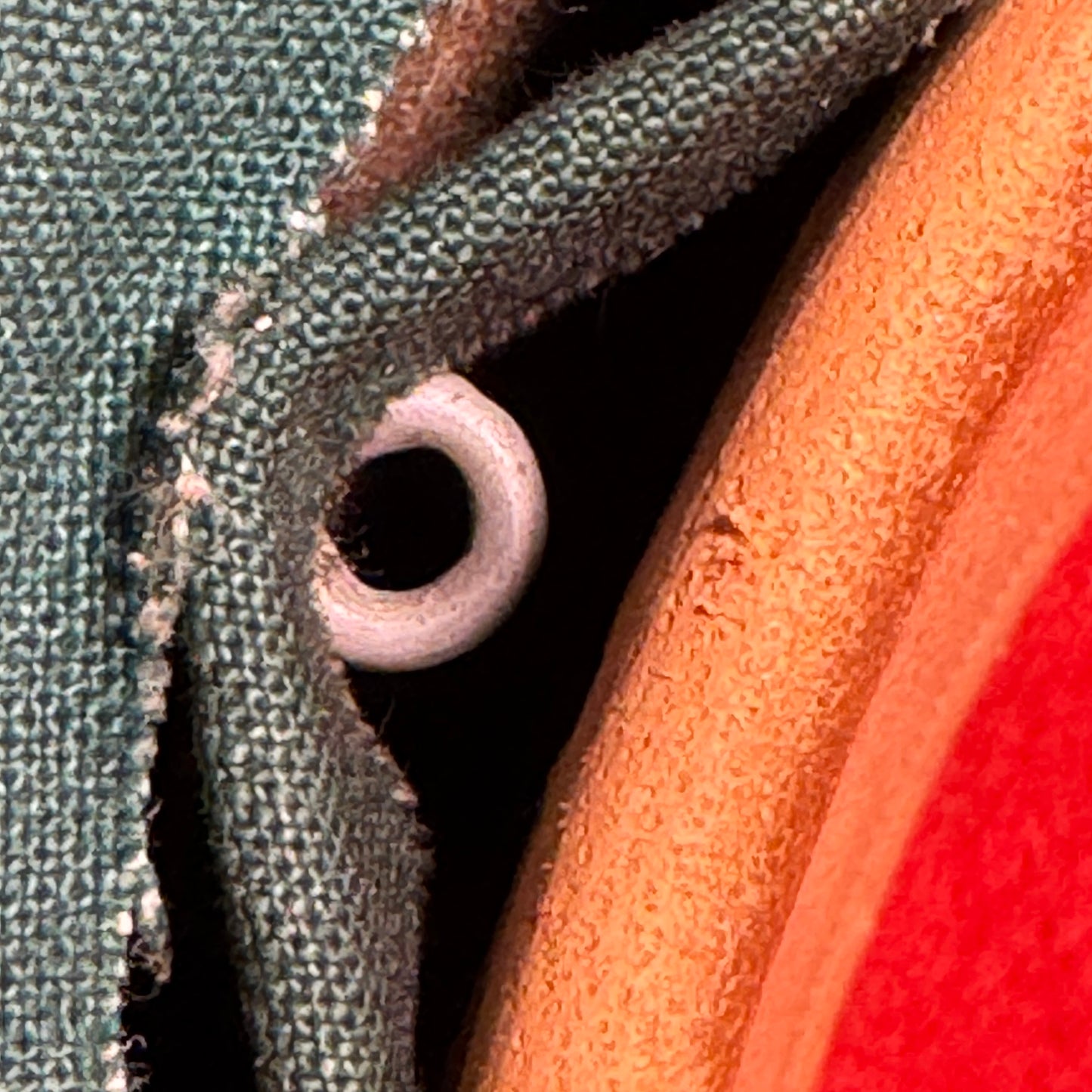 WW2 original artifact – WH (Heer) DAK Tropical Pith Helmet – interior page