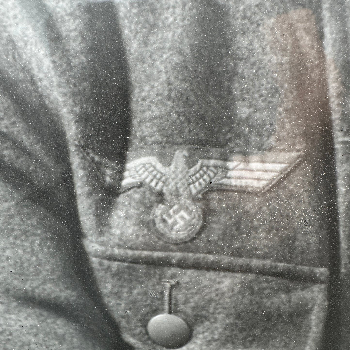 WW2 original artifact – Original Wooden Photo Frame with German Soldier Photograph – interior title page