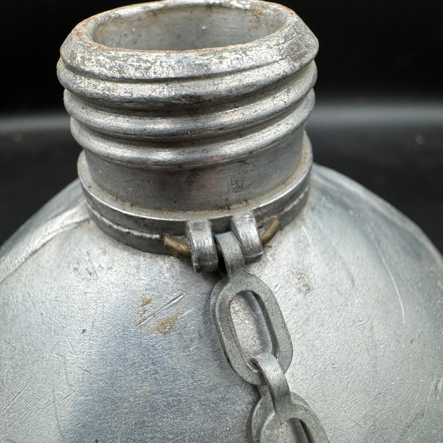 WW2 original artifact – WW2 US canteen 1945 – interior title page