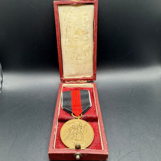WW2 original artifact – Anschluss medal Sudetenland Cased – AxisArtifacts