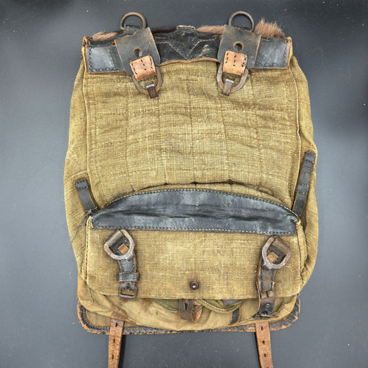 WW2 original artifact – Affe Rucksack – interior detail