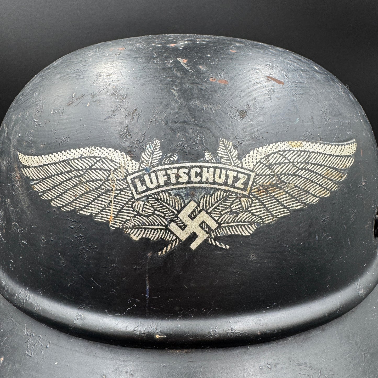 WW2 original artifact – Luftschutzhelmet – interior detail