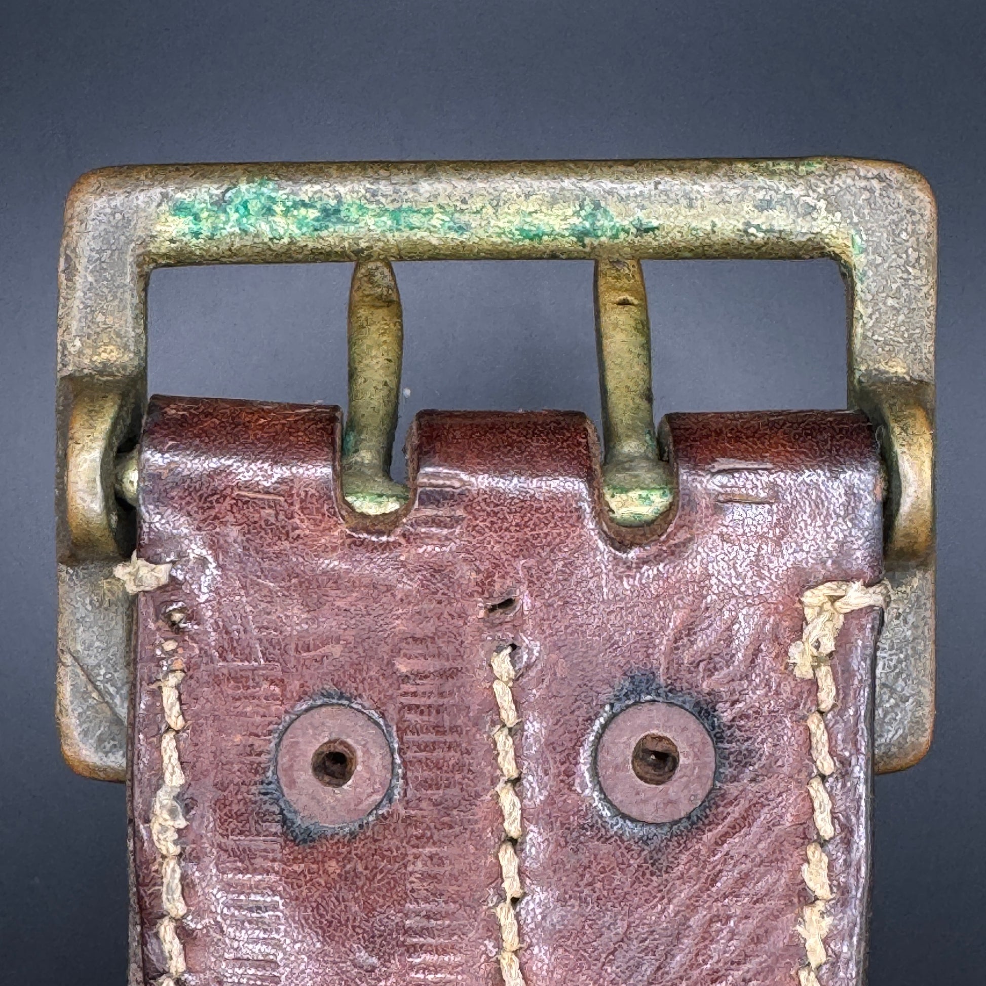 WW2 original artifact – Zweidorn belt size 118cm – interior page