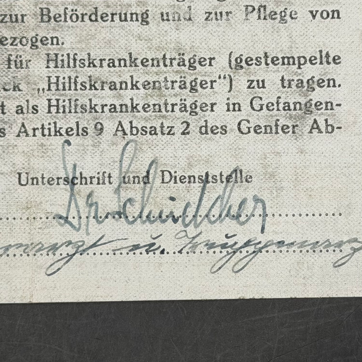 WW2 original artifact – DRK Cloth Personalausweis (17 April 1940) – Issued to II./Aufklärungs-Regiment 9 – interior page