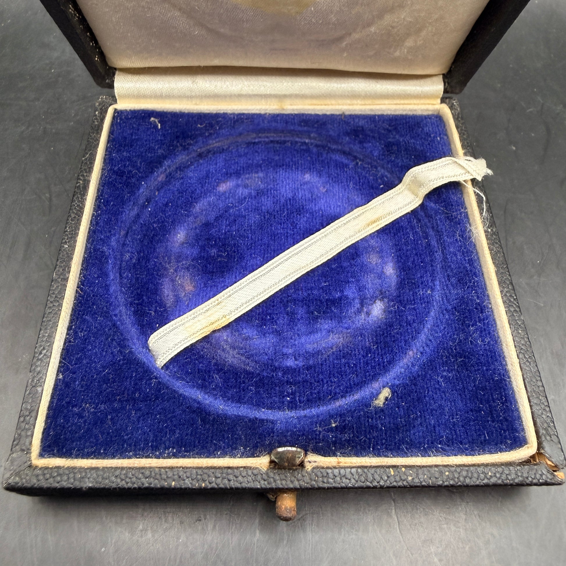 WW2 original artifact – Blut und Boden Thüringen 60mm – interior page