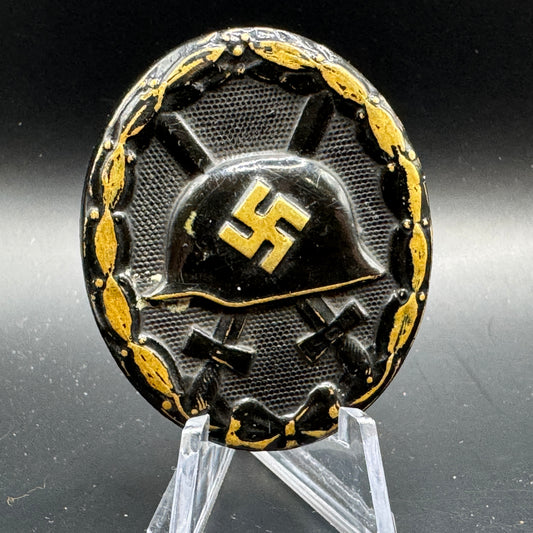 WW2 original artifact – Verwundeten Abzeichen (VWA) Schwarz – AxisArtifacts